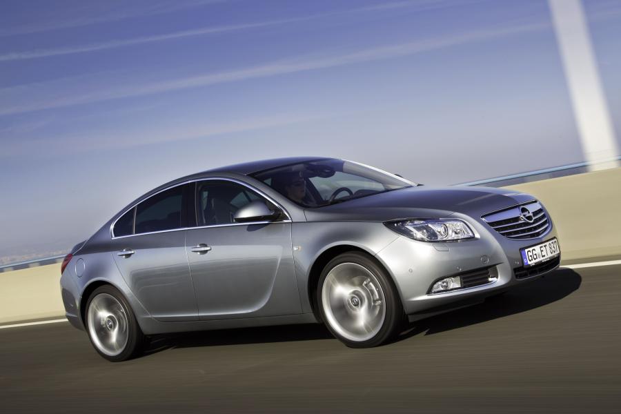  Opel Insignia BiTurbo CDTI 2012 года  (фото 32 из 34)
